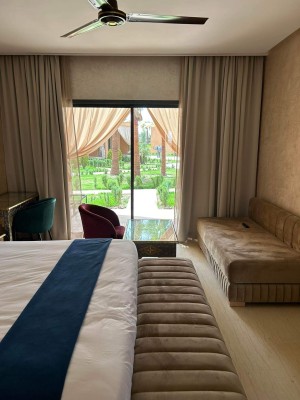 Green Worldwide tours gallery